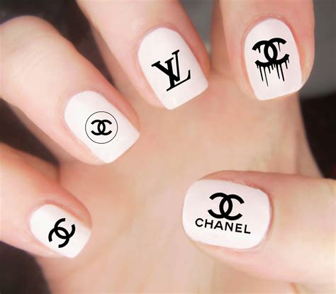 stickers pour ongles chanel|chanel nails logo.